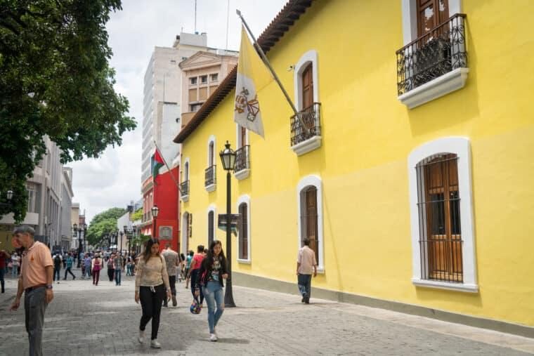 Casco Histórico de Caracas: patrimonio, turismo y nuevas oportunidades para el sector inmobiliario — 3